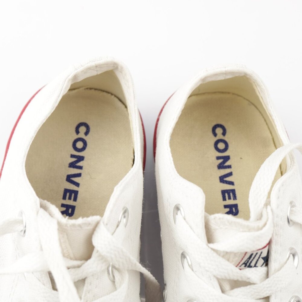 Converse Chuck Taylor Womens Sneakers Size 6 White Canvas Lace Up Shoes Low Top - Picture 8 of 15